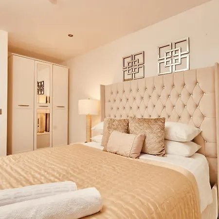 Dock Apt&free Secure Parking! *