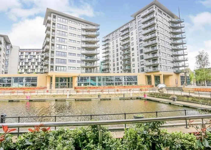 Appartement Dock Apt&free Secure Parking!